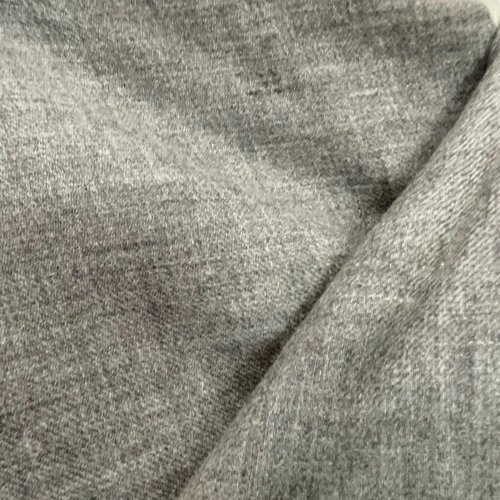 Nordstrom Gray 100% Cashmere Scarf - Picture 5 of 6